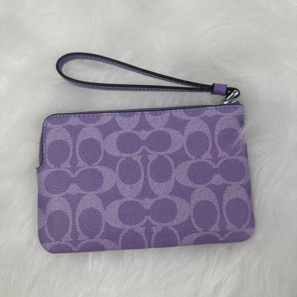 Coach Corner Zip Wristlet In Signature Canvas CAQ75 In Silver/Iris Purple NWT - Picture 2 of 5